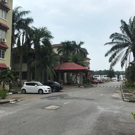 Homestay Dayani Musleem Port Dickson Ngoại thất bức ảnh
