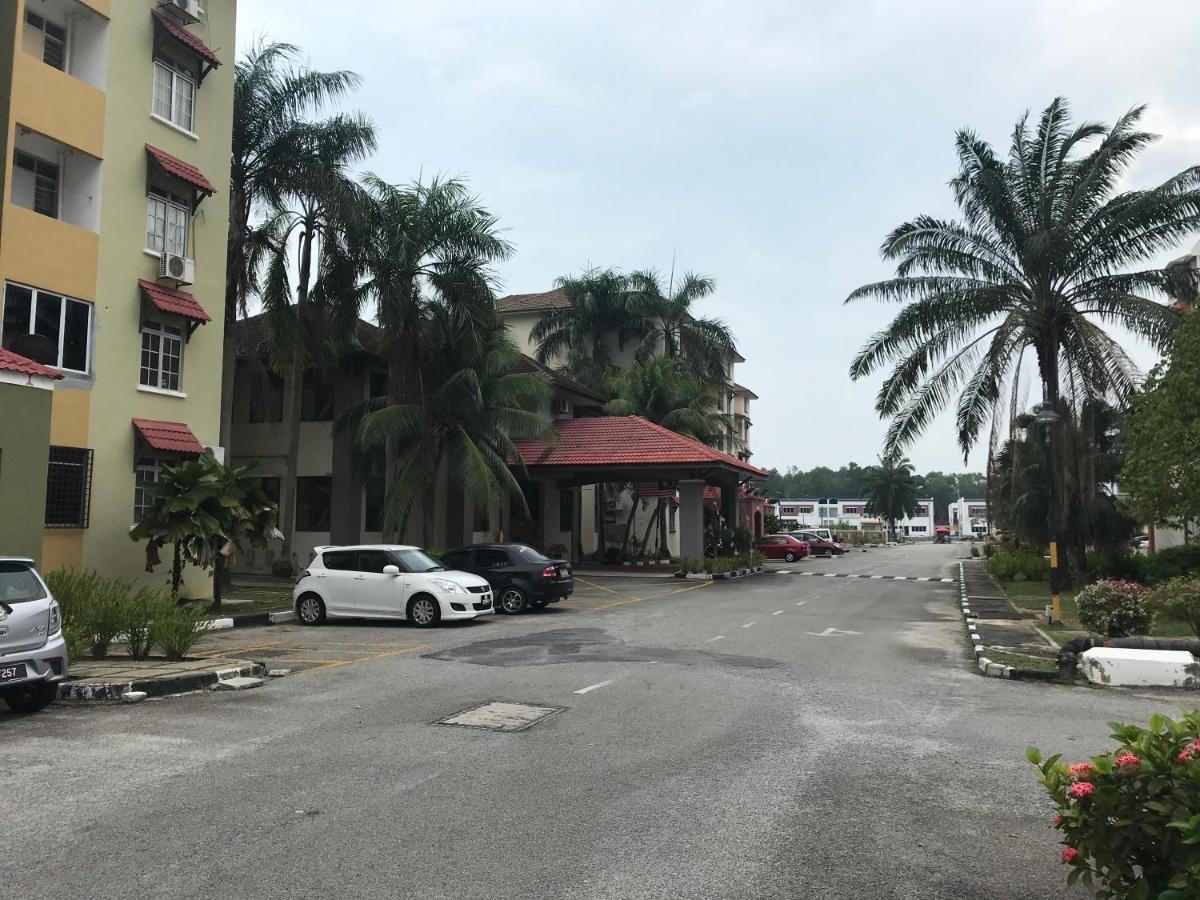 Homestay Dayani Musleem Port Dickson Ngoại thất bức ảnh